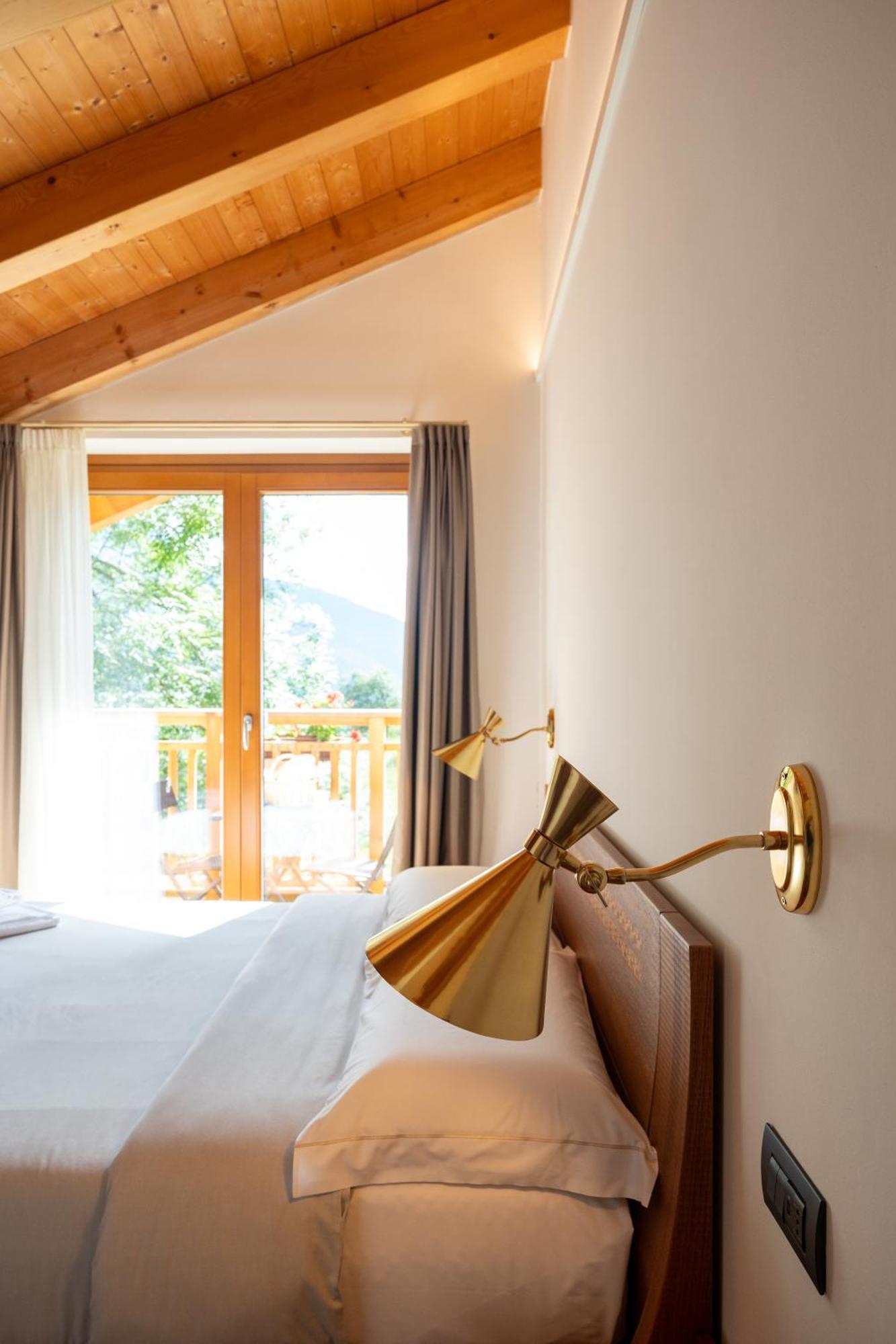 Agriturismo Donec Ponte Di Legno Bagian luar foto