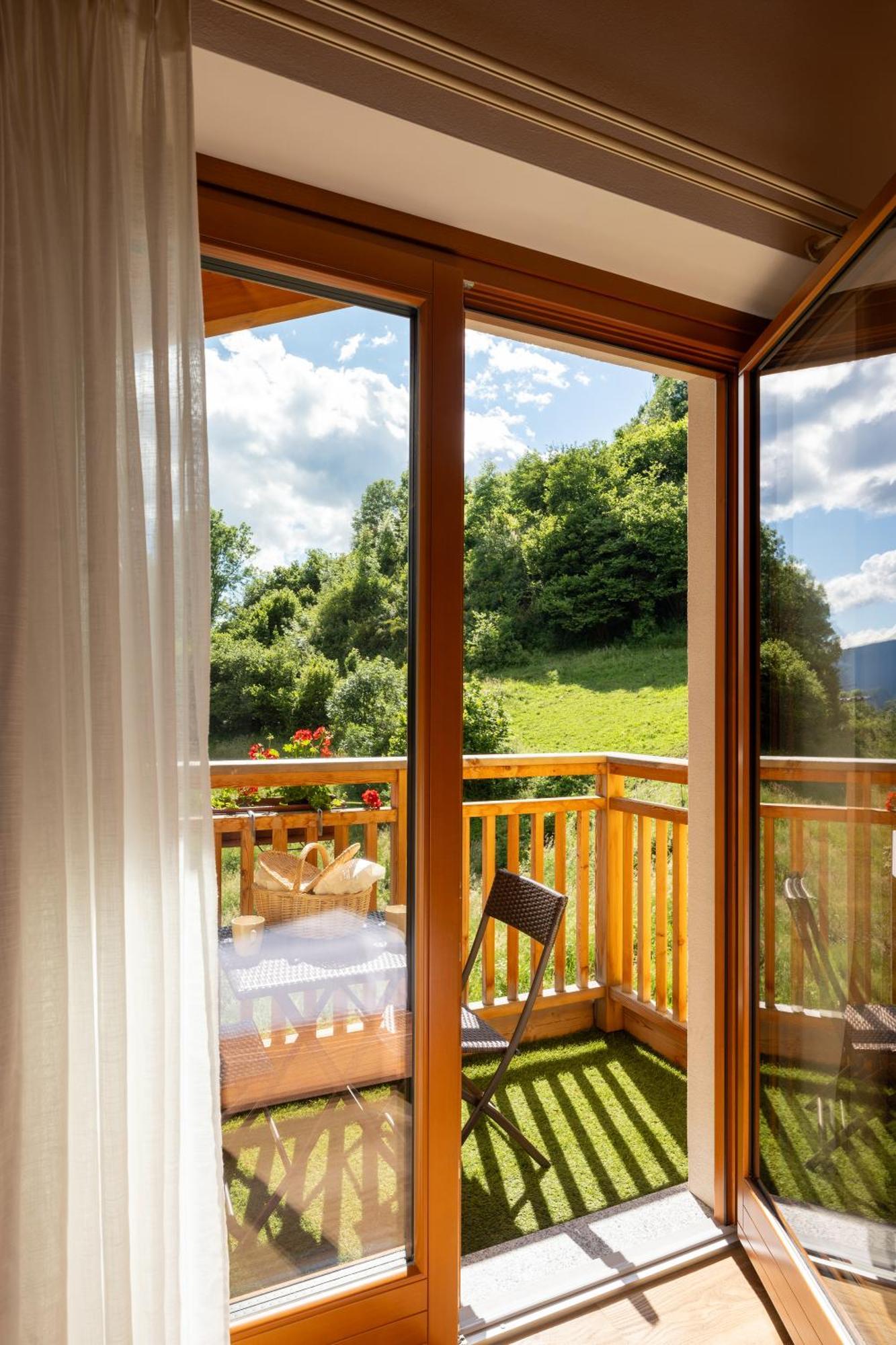 Agriturismo Donec Ponte Di Legno Bagian luar foto